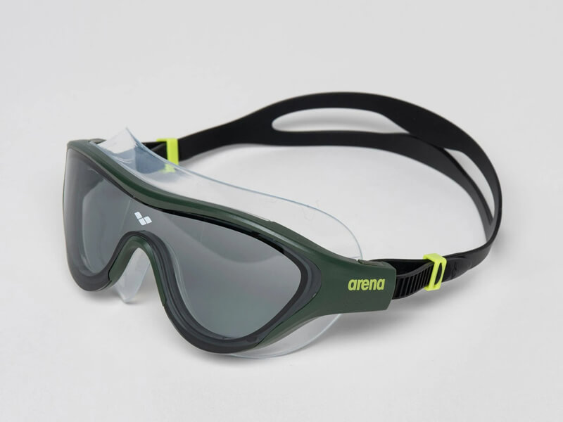 Black and yellow Arena goggles